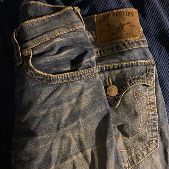 Stylish jean shorts - Picture 3 of 3